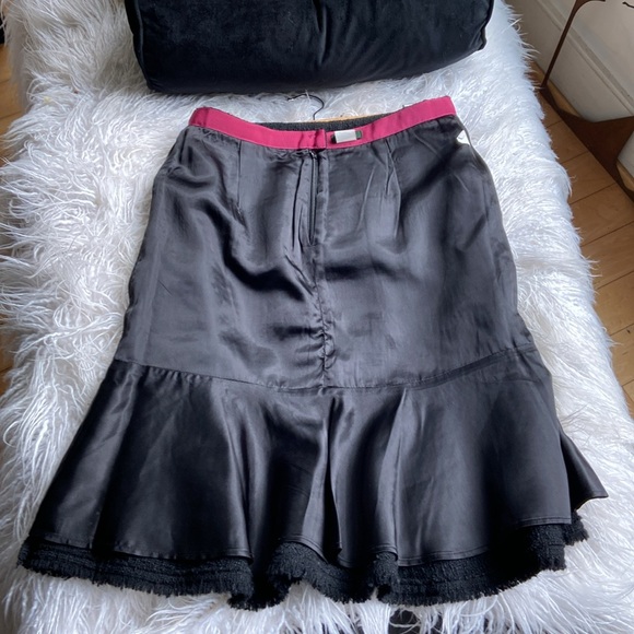 J. Crew Wool Skirt marked 2 fits 4 - Picture 8 of 8